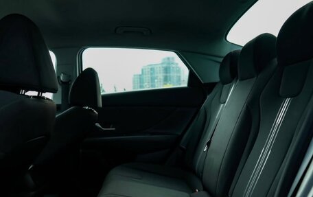 Hyundai Elantra, 2023 год, 1 649 999 рублей, 11 фотография