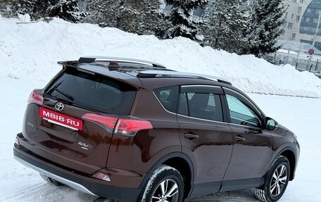 Toyota RAV4, 2017 год, 2 570 000 рублей, 14 фотография