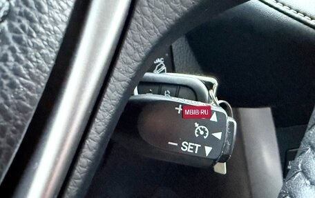 Toyota RAV4, 2017 год, 2 570 000 рублей, 32 фотография