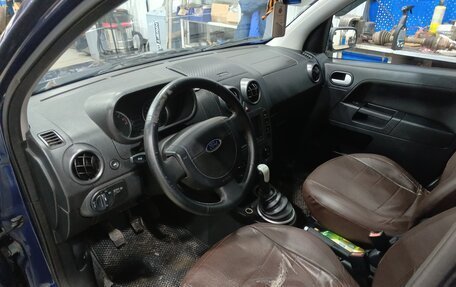 Ford Fusion I, 2005 год, 450 000 рублей, 7 фотография