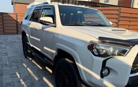 Toyota 4Runner V, 2017 год, 5 750 000 рублей, 4 фотография