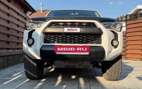 Toyota 4Runner V, 2017 год, 5 750 000 рублей, 8 фотография