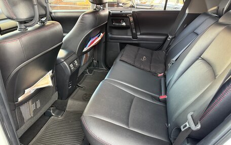 Toyota 4Runner V, 2017 год, 5 750 000 рублей, 17 фотография