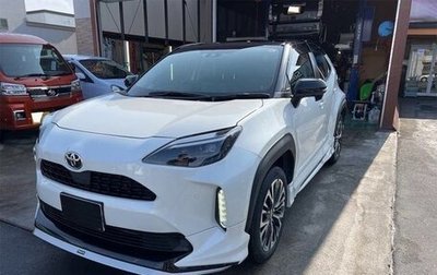 Toyota Yaris Cross, 2023 год, 1 913 000 рублей, 1 фотография