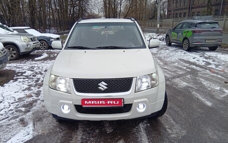 Suzuki Grand Vitara, 2012 год, 850 000 рублей, 1 фотография