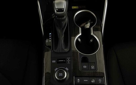 Toyota Highlander, 2025 год, 6 200 000 рублей, 9 фотография