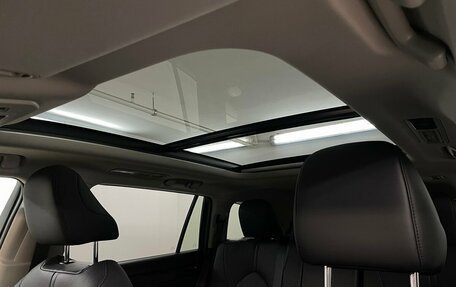 Toyota Highlander, 2025 год, 6 200 000 рублей, 17 фотография