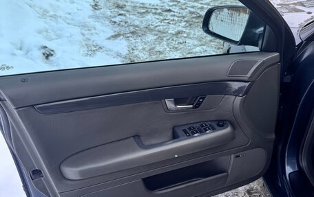 Audi A4, 2002 год, 550 000 рублей, 6 фотография