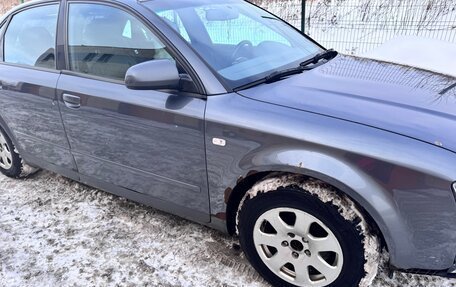 Audi A4, 2002 год, 550 000 рублей, 14 фотография
