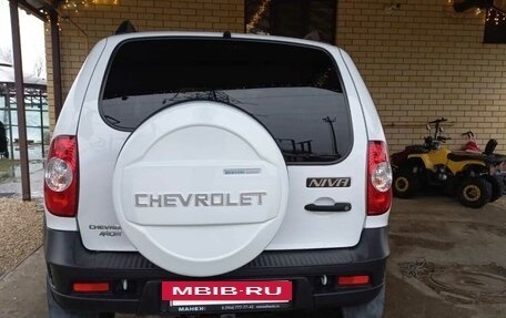 Chevrolet Niva I рестайлинг, 2019 год, 835 000 рублей, 7 фотография