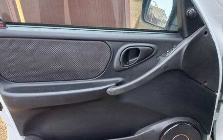 Chevrolet Niva I рестайлинг, 2019 год, 835 000 рублей, 13 фотография