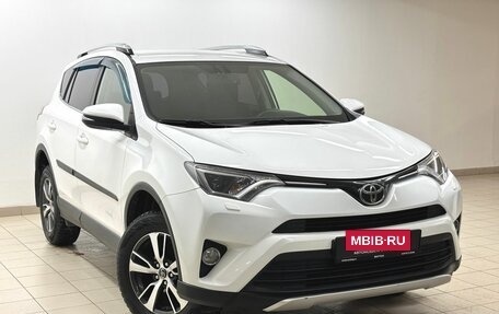 Toyota RAV4, 2016 год, 2 325 000 рублей, 3 фотография