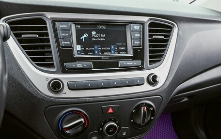 Hyundai Solaris II рестайлинг, 2017 год, 1 349 000 рублей, 15 фотография