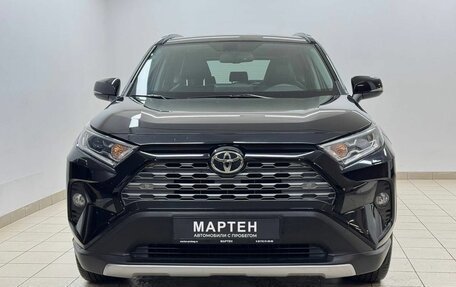 Toyota RAV4, 2021 год, 3 699 000 рублей, 2 фотография