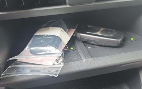 Toyota RAV4, 2026 год, 9 090 000 рублей, 12 фотография