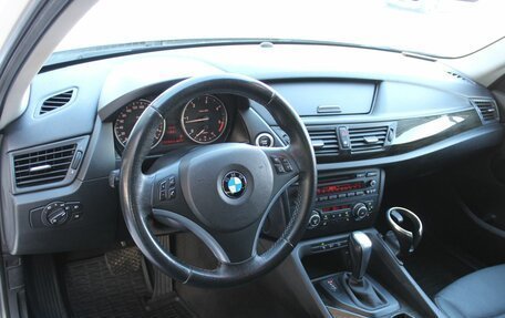 BMW X1, 2011 год, 1 700 000 рублей, 12 фотография