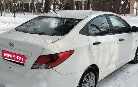 Hyundai Solaris II рестайлинг, 2013 год, 450 000 рублей, 5 фотография