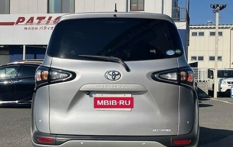 Toyota Sienta II, 2018 год, 1 265 000 рублей, 3 фотография