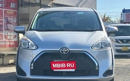 Toyota Sienta II, 2018 год, 1 265 000 рублей, 2 фотография