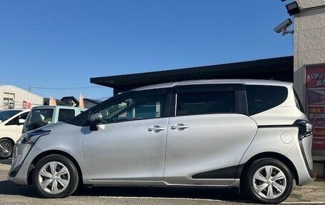 Toyota Sienta II, 2018 год, 1 265 000 рублей, 5 фотография