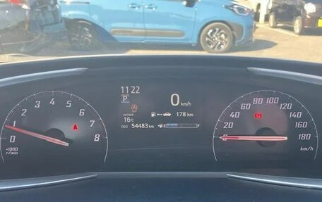 Toyota Sienta II, 2018 год, 1 265 000 рублей, 25 фотография