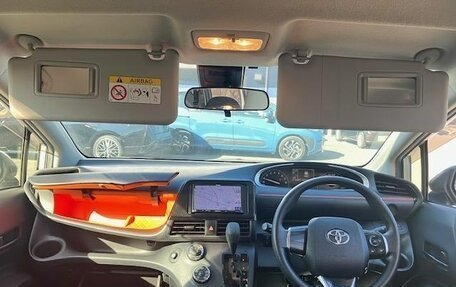 Toyota Sienta II, 2018 год, 1 265 000 рублей, 29 фотография