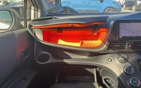 Toyota Sienta II, 2018 год, 1 265 000 рублей, 36 фотография