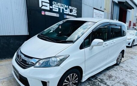 Honda Freed I, 2012 год, 879 000 рублей, 2 фотография