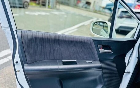 Honda Freed I, 2012 год, 879 000 рублей, 16 фотография