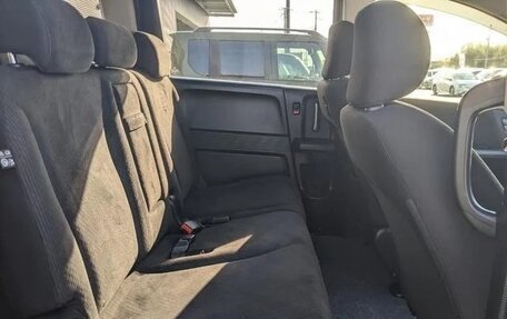 Honda Freed I, 2012 год, 893 000 рублей, 22 фотография