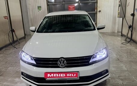 Volkswagen Jetta VI, 2017 год, 1 490 000 рублей, 10 фотография