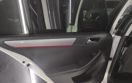 Volkswagen Jetta VI, 2017 год, 1 490 000 рублей, 15 фотография