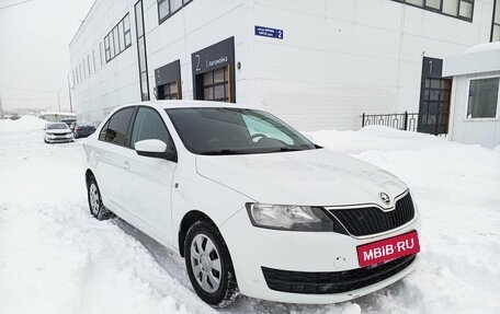 Skoda Rapid I, 2017 год, 970 000 рублей, 3 фотография