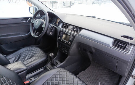 Skoda Rapid I, 2017 год, 970 000 рублей, 13 фотография