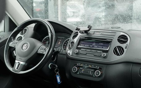 Volkswagen Tiguan I, 2011 год, 1 399 000 рублей, 10 фотография