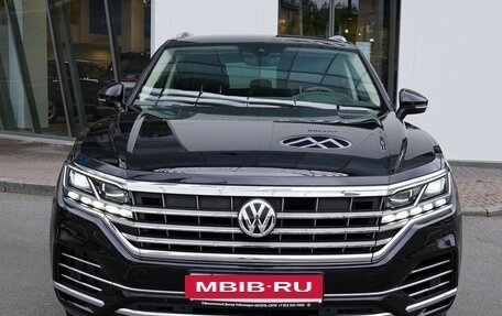 Volkswagen Touareg III, 2019 год, 4 995 000 рублей, 3 фотография