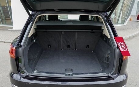 Volkswagen Touareg III, 2019 год, 4 995 000 рублей, 8 фотография