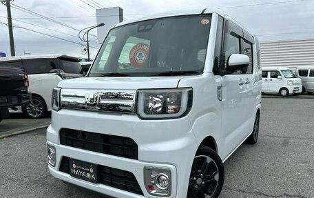 Daihatsu Wake I, 2022 год, 958 000 рублей, 1 фотография