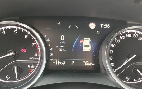 Toyota Camry, 2021 год, 3 300 000 рублей, 8 фотография