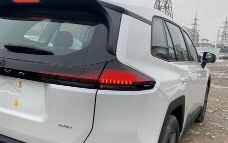 Toyota RAV4, 2026 год, 4 700 000 рублей, 4 фотография