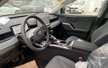 Toyota RAV4, 2026 год, 4 700 000 рублей, 9 фотография