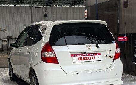 Honda Fit III, 2001 год, 399 000 рублей, 2 фотография