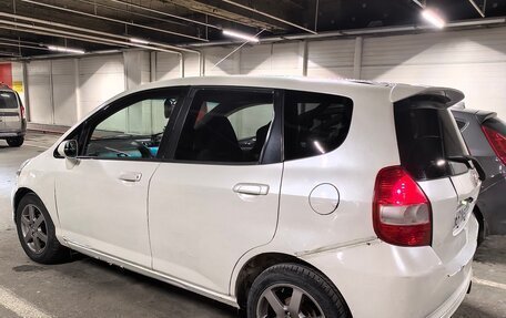 Honda Fit III, 2001 год, 399 000 рублей, 9 фотография