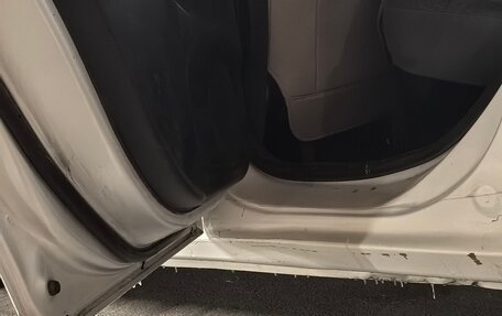 Honda Fit III, 2001 год, 399 000 рублей, 11 фотография