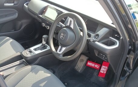 Honda Fit, 2020 год, 1 200 000 рублей, 7 фотография