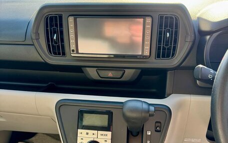 Toyota Passo III, 2017 год, 929 000 рублей, 15 фотография