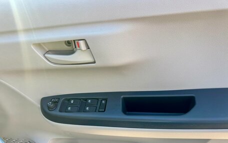 Toyota Passo III, 2017 год, 929 000 рублей, 17 фотография