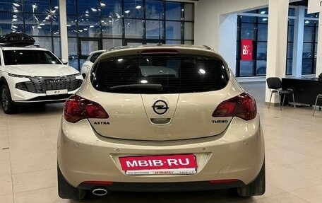 Opel Astra J, 2011 год, 619 000 рублей, 5 фотография