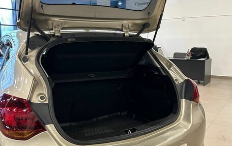 Opel Astra J, 2011 год, 619 000 рублей, 17 фотография