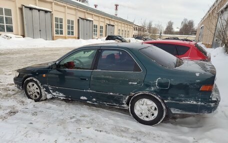 Toyota Camry, 1998 год, 250 000 рублей, 10 фотография